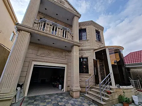 Satılır 5 otaqlı həyət evi 214 m²