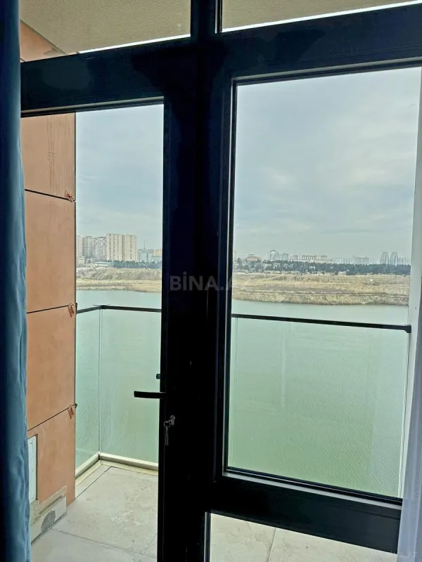Satılır 3 otaqlı mənzil 83 m²