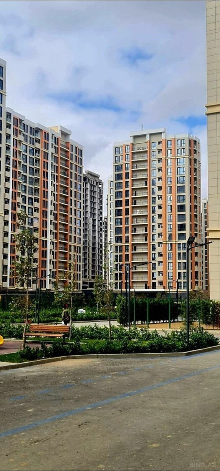 Satılır 3 otaqlı mənzil 83 m²