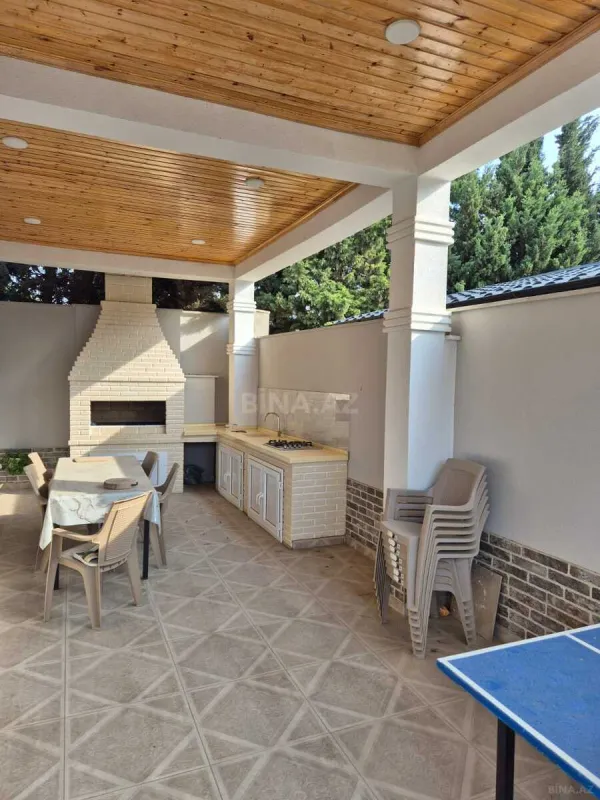 Satılır 4 otaqlı həyət evi 180 m²