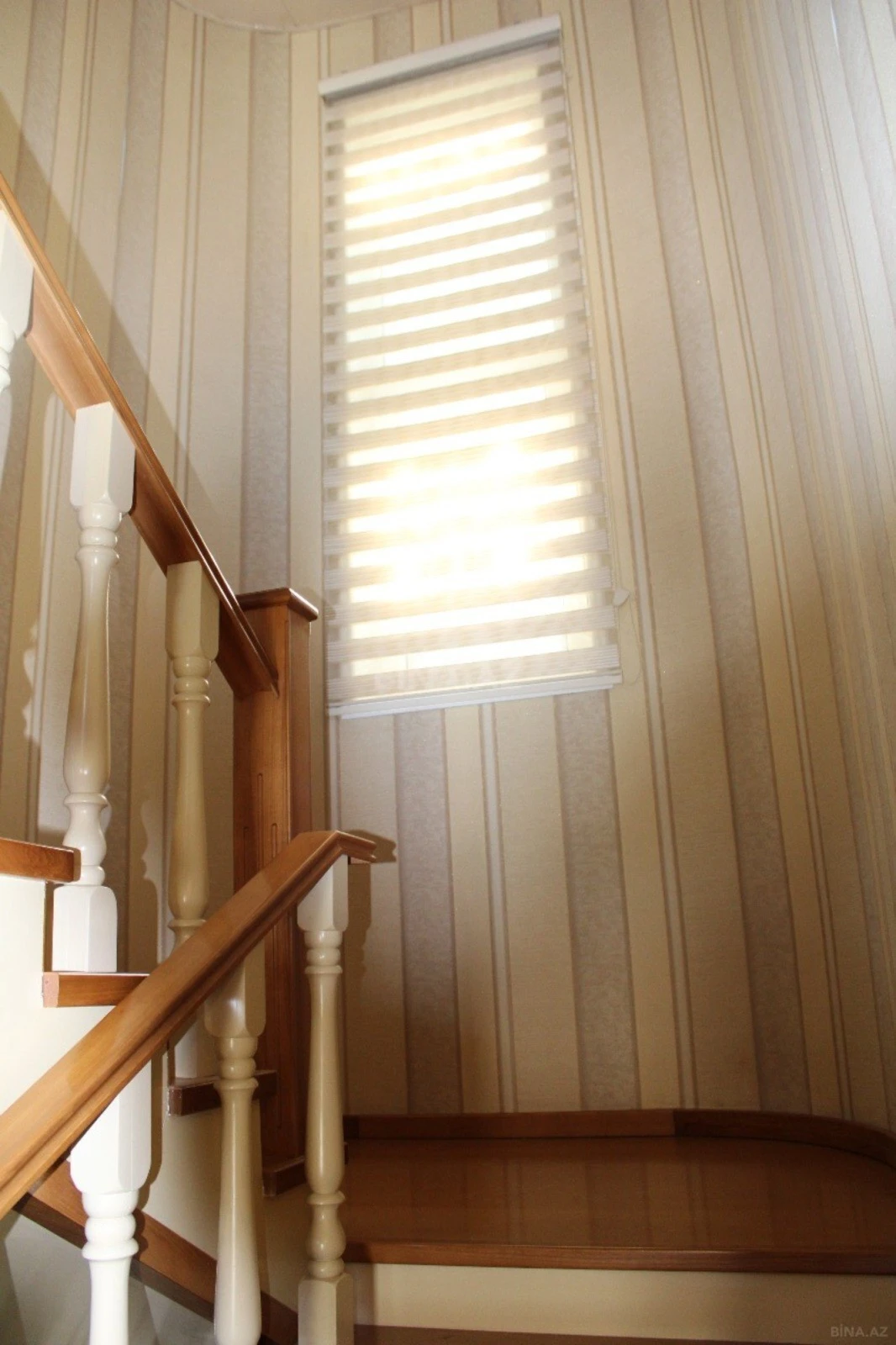 Satılır 6 otaqlı həyət evi 510 m²