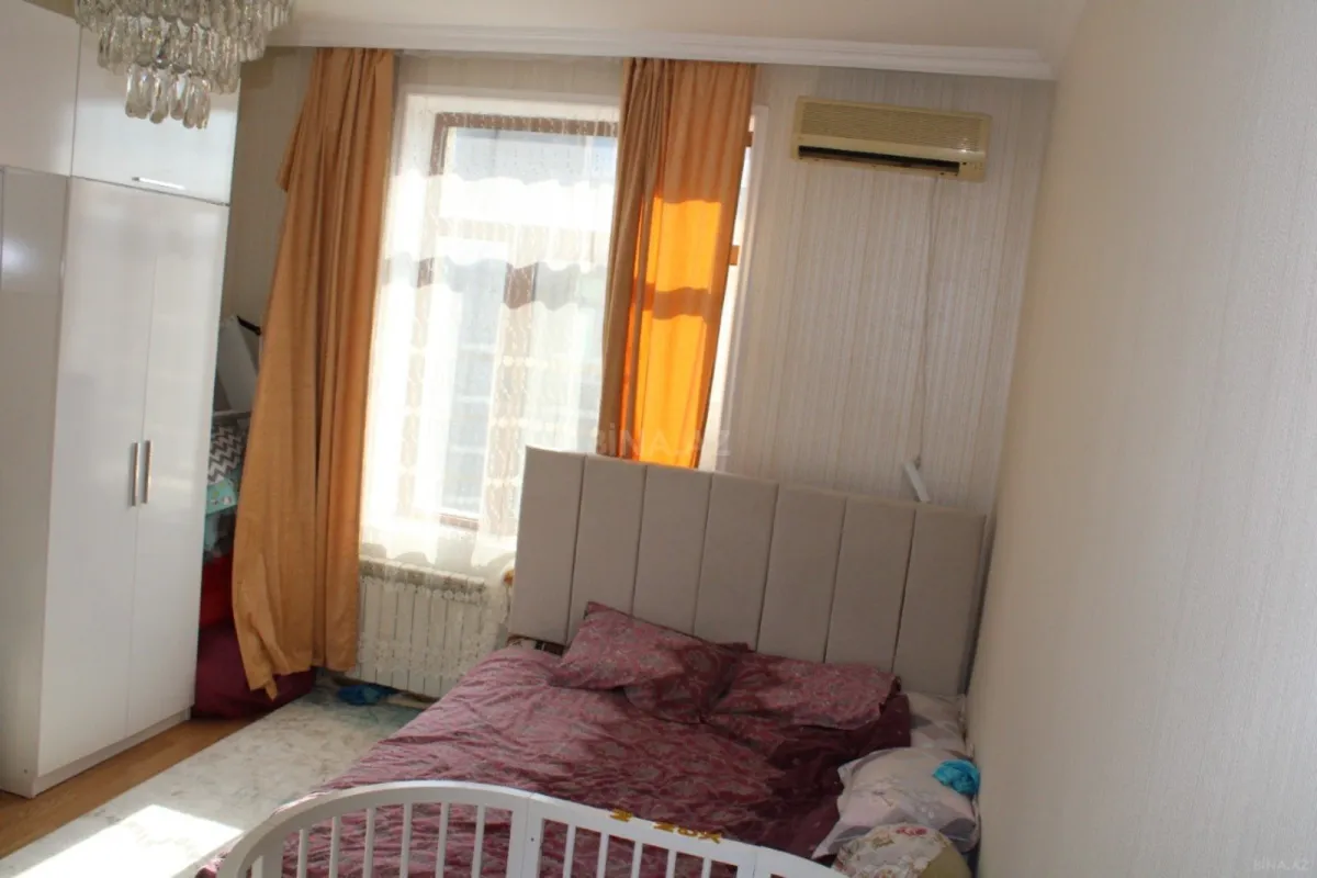 Satılır 6 otaqlı həyət evi 510 m²
