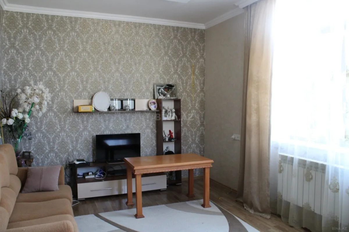 Satılır 6 otaqlı həyət evi 510 m²