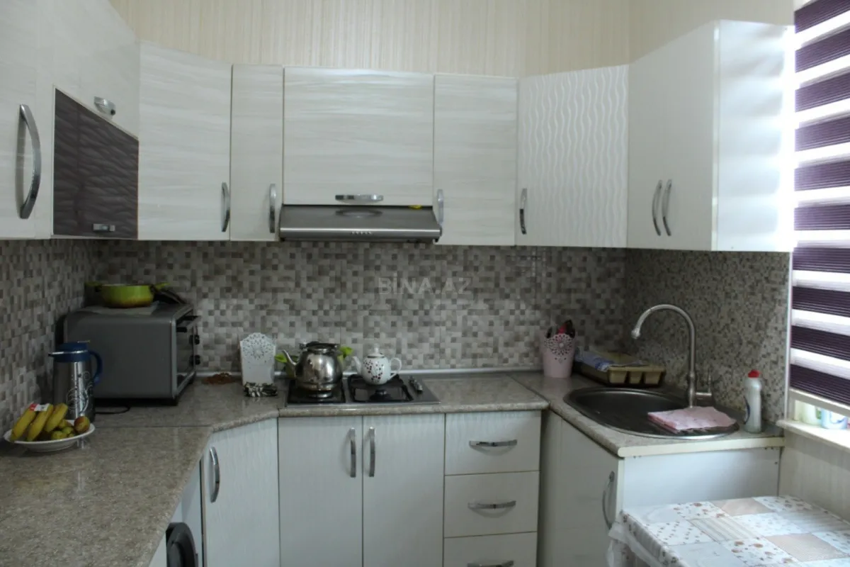 Satılır 6 otaqlı həyət evi 510 m²