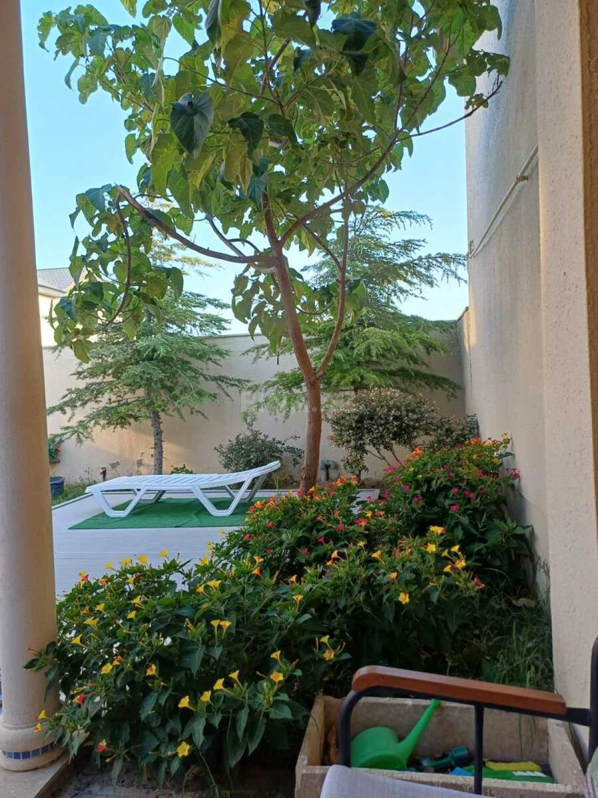 Satılır 5 otaqlı həyət evi 200 m²