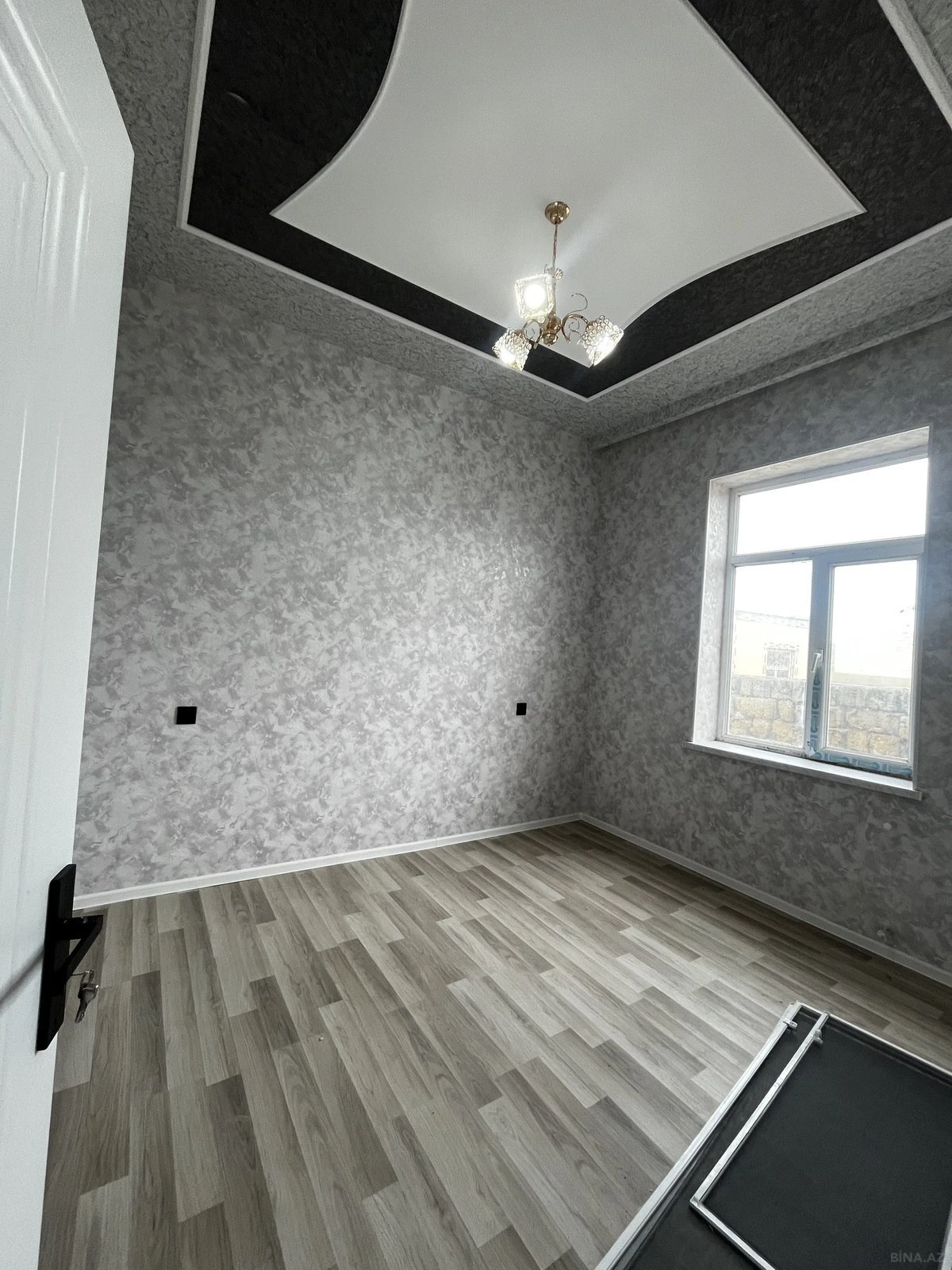 Satılır 4 otaqlı həyət evi 90 m²