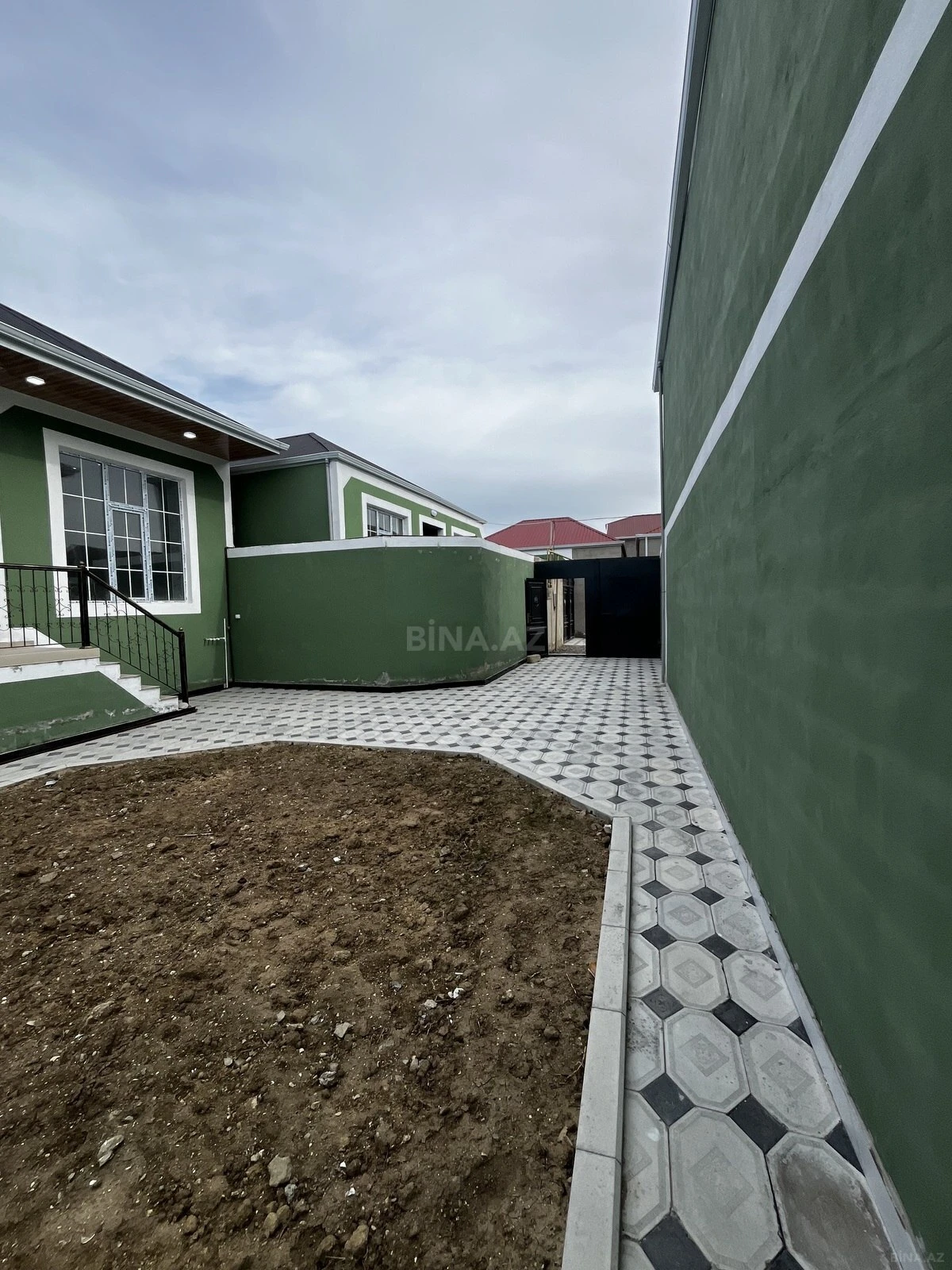 Satılır 4 otaqlı həyət evi 90 m²