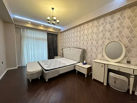 Kirayə verilir 2 otaqlı mənzil 95 m²