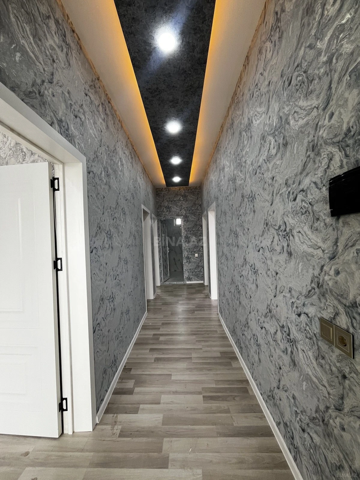 Satılır 4 otaqlı həyət evi 110 m²