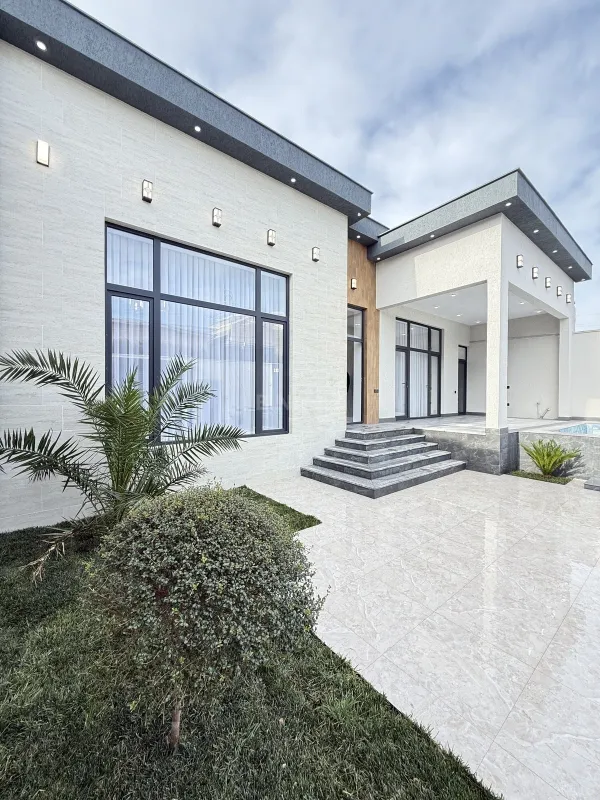 Satılır 4 otaqlı həyət evi 170 m²