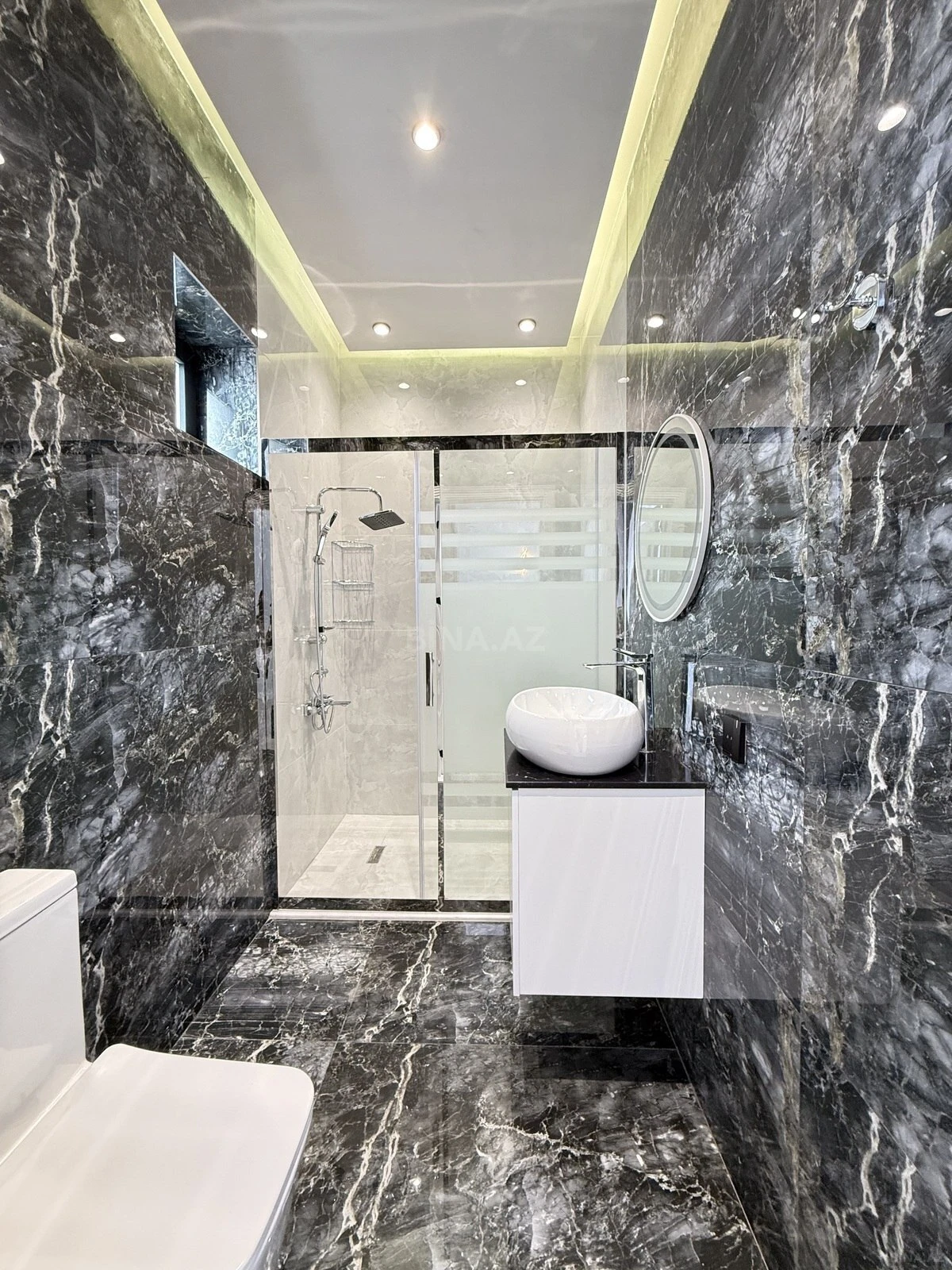 Satılır 4 otaqlı həyət evi 170 m²