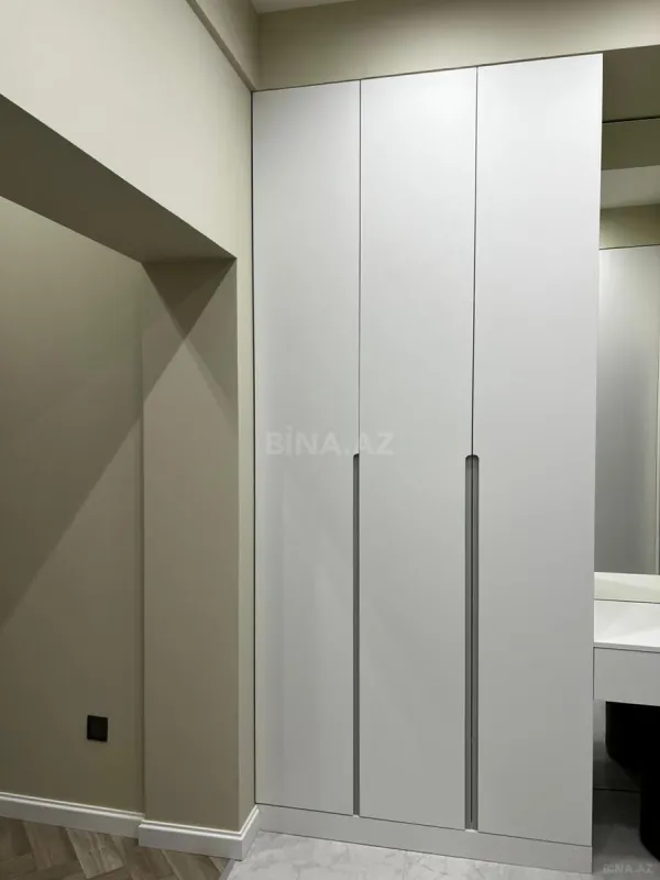 Kirayə verilir 2 otaqlı mənzil 70 m²