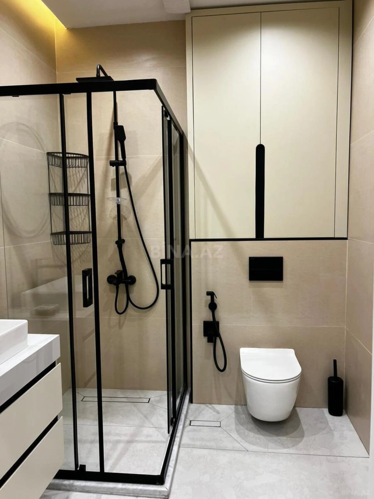 Kirayə verilir 2 otaqlı mənzil 70 m²