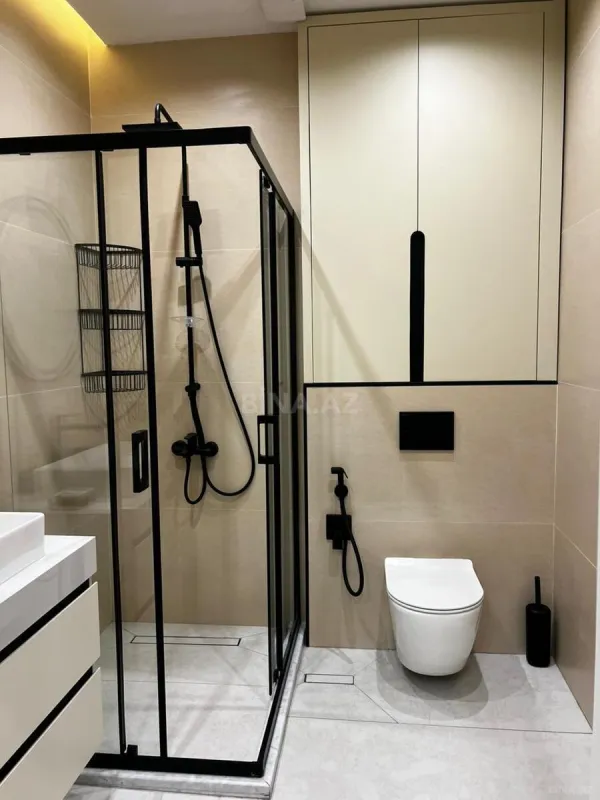 Kirayə verilir 2 otaqlı mənzil 70 m²