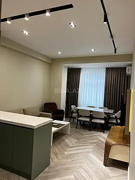 Kirayə verilir 2 otaqlı mənzil 70 m²