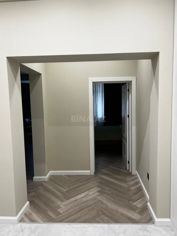 Kirayə verilir 2 otaqlı mənzil 70 m²