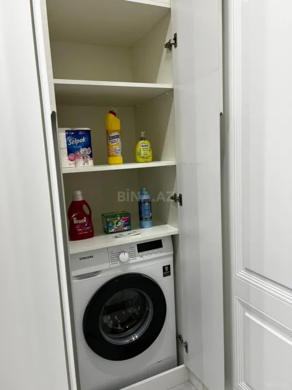 Kirayə verilir 2 otaqlı mənzil 70 m²