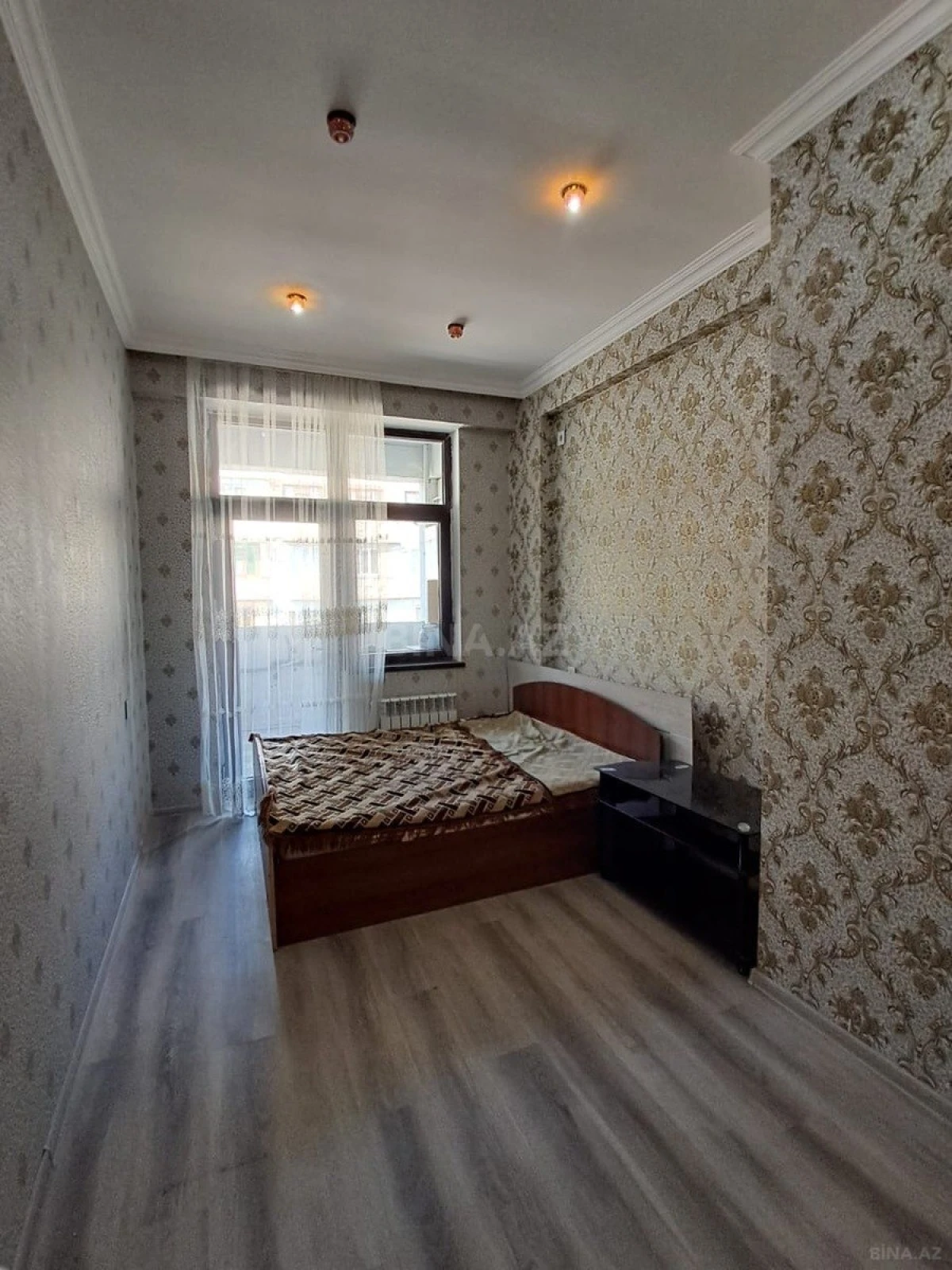 Kirayə verilir 2 otaqlı mənzil 65 m²