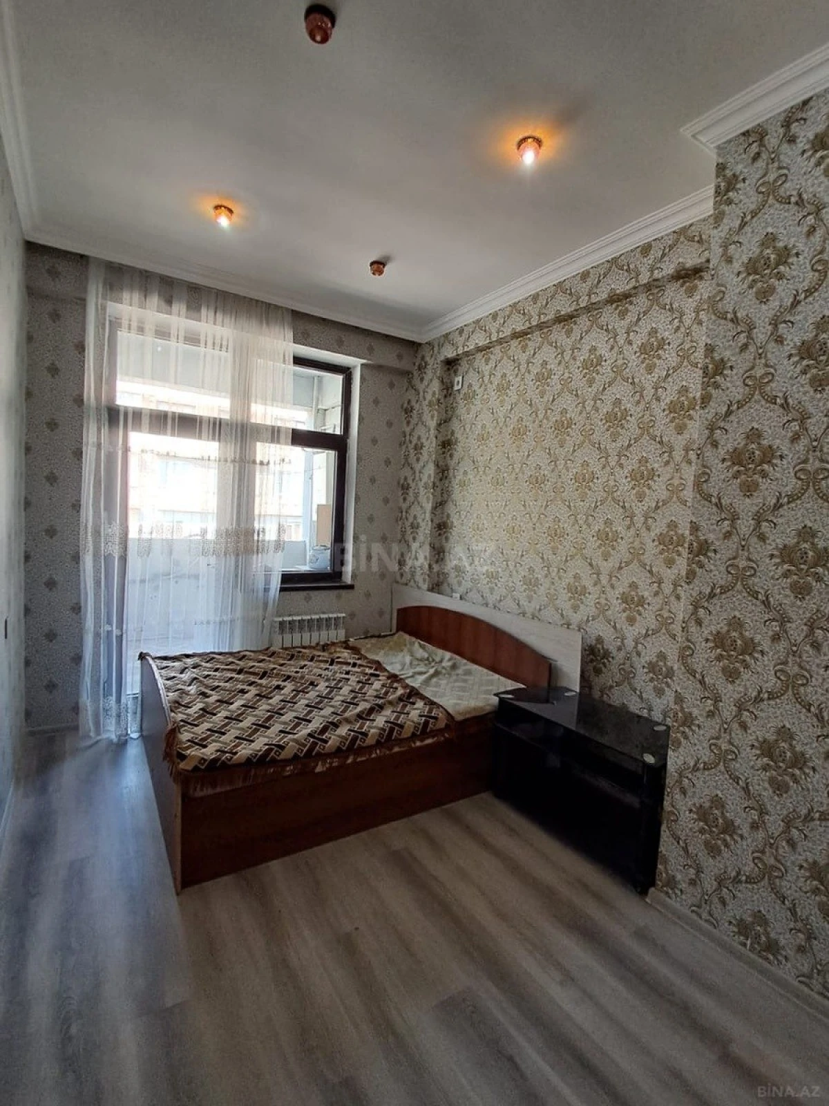 Kirayə verilir 2 otaqlı mənzil 65 m²