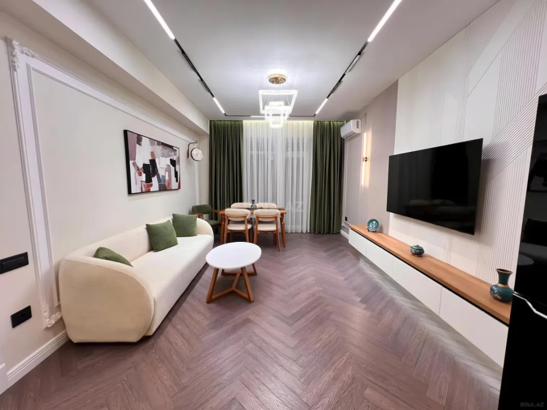 Satılır 3 otaqlı mənzil 97 m²