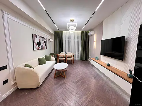 Satılır 3 otaqlı mənzil 97 m² — Bakı, Memar Əcəmi yanı 3 otaq 97.00 m²