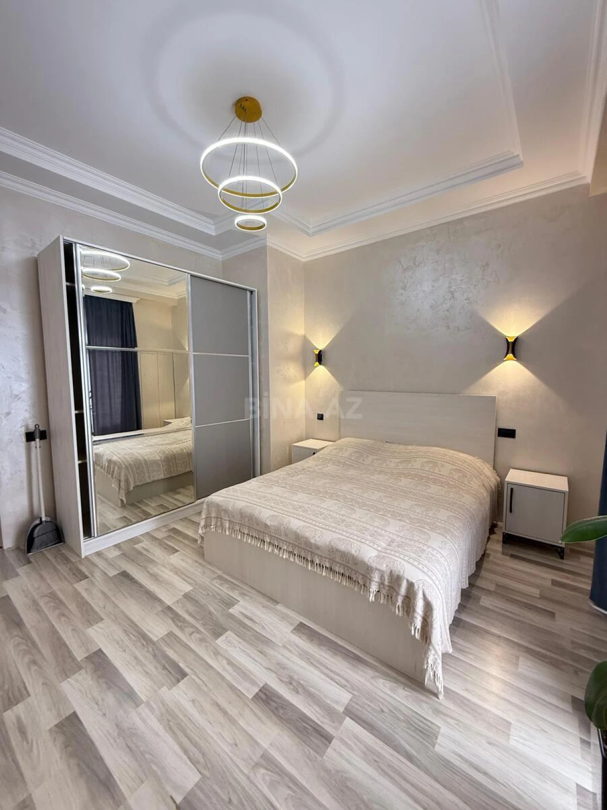 Kirayə verilir 3 otaqlı mənzil 90 m²