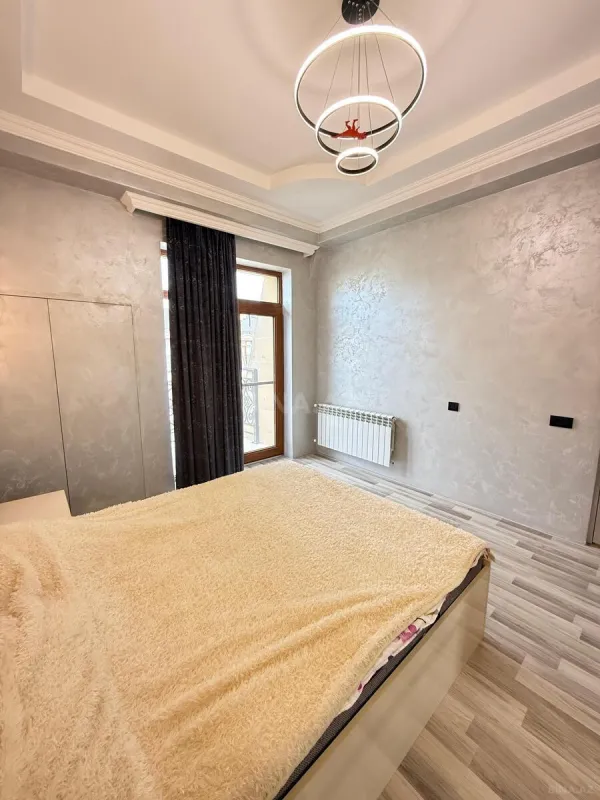 Kirayə verilir 3 otaqlı mənzil 90 m²