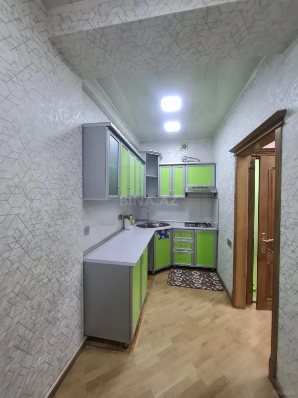 Satılır 3 otaqlı mənzil 97 m²