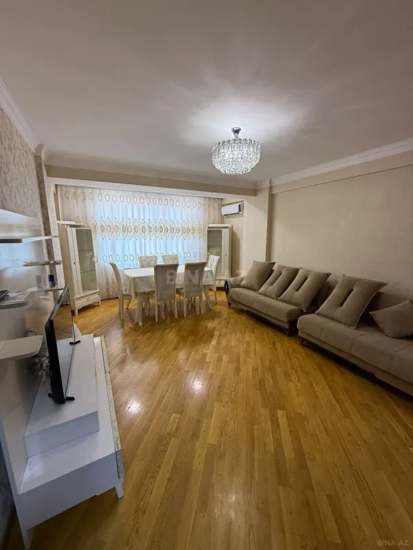 Kirayə verilir 2 otaqlı mənzil 75 m²