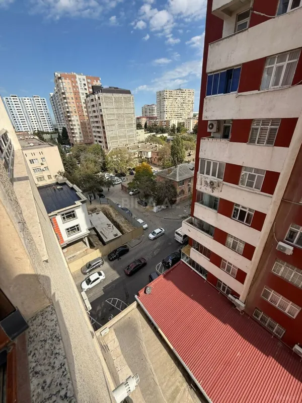 Kirayə verilir 2 otaqlı mənzil 75 m²