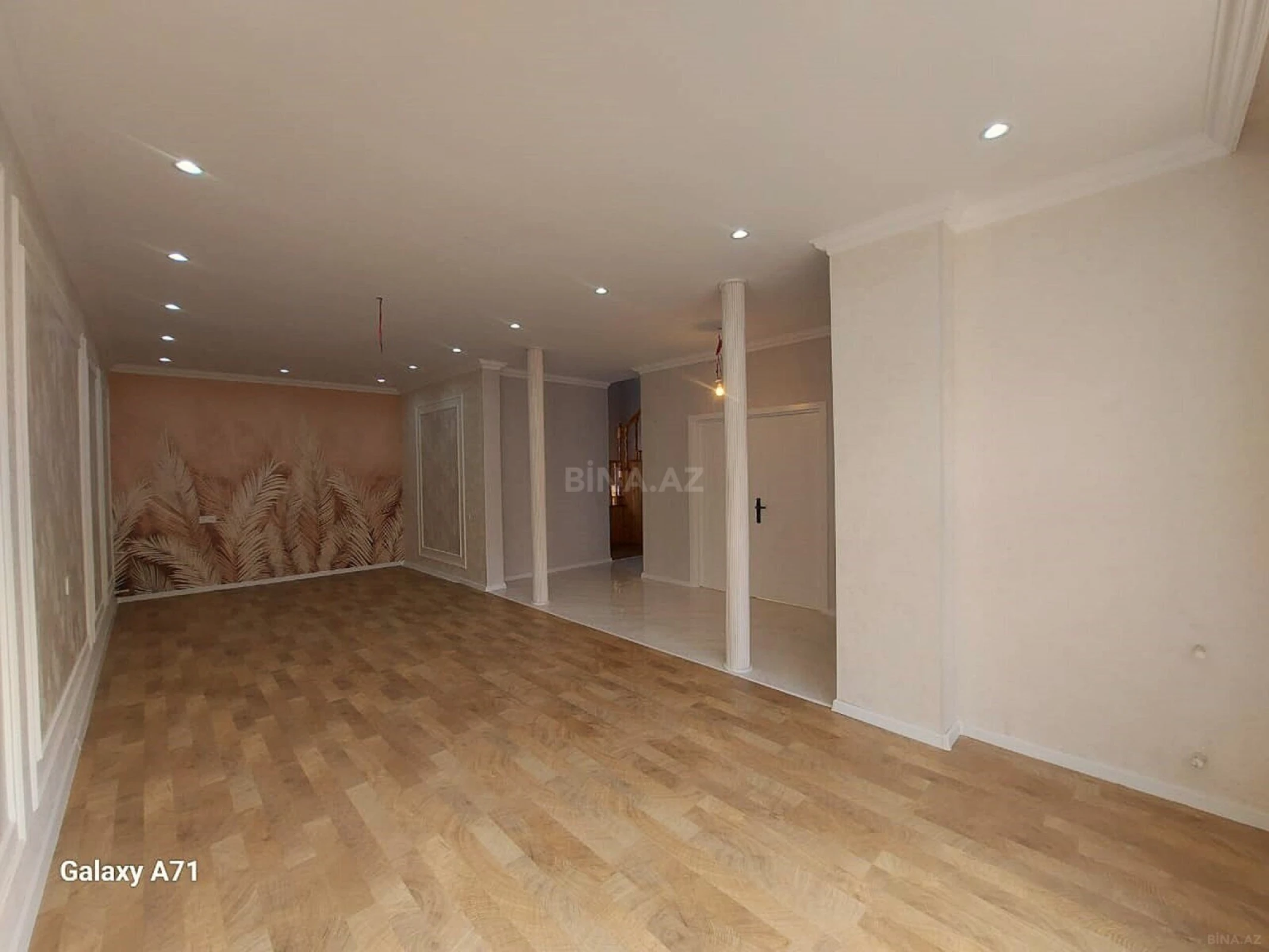 Satılır 4 otaqlı həyət evi 140 m²