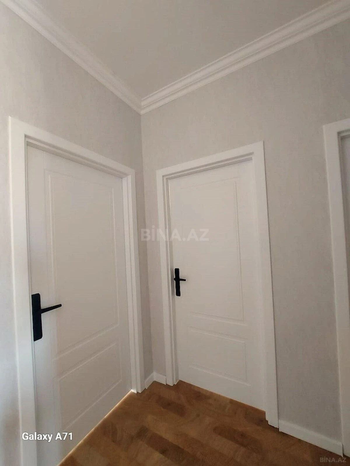 Satılır 4 otaqlı həyət evi 140 m²