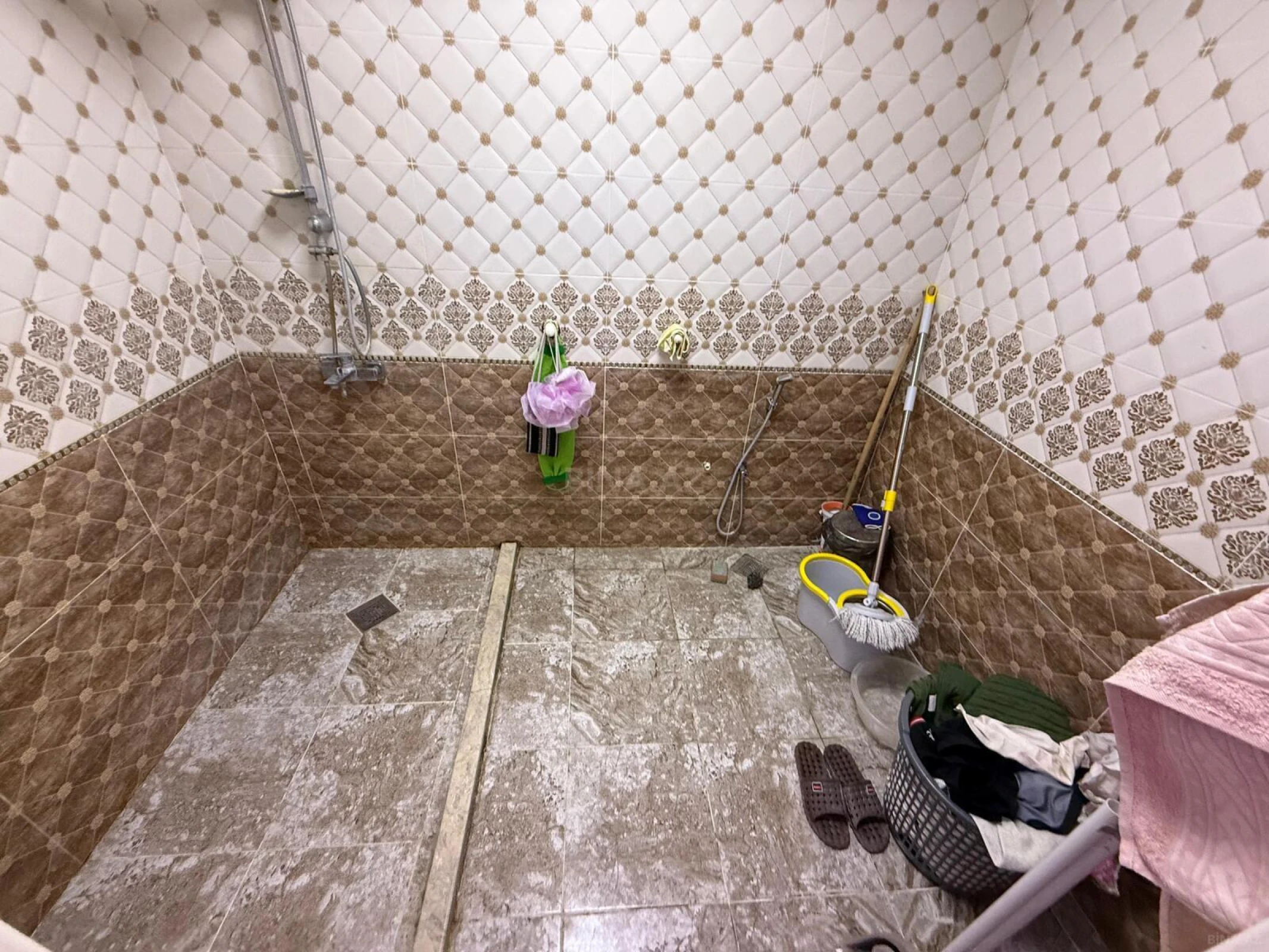 Satılır 3 otaqlı mənzil 130 m²