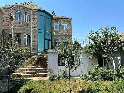 Satılır 6 otaqlı həyət evi 450 m² — Bakı, Badamdar 6 otaq 450.00 m²