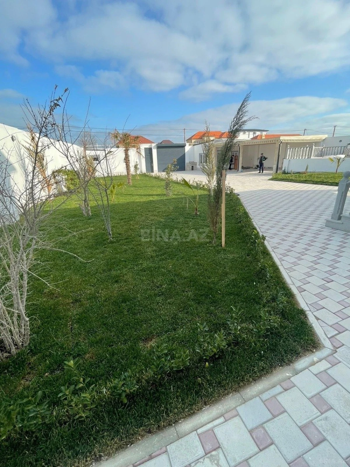 Satılır 6 otaqlı həyət evi 260 m²