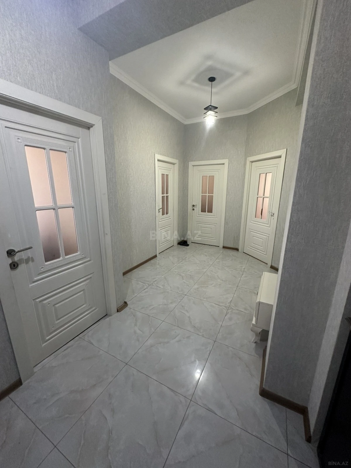 Satılır 3 otaqlı mənzil 88 m²