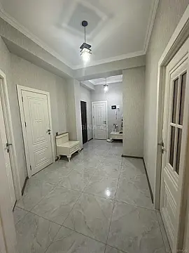 Satılır 3 otaqlı mənzil 88 m² — Bakı, Yeni Günəşli 3 otaq 88.00 m²