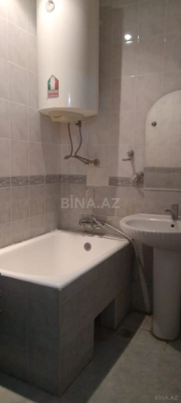 Satılır 3 otaqlı mənzil 65 m²