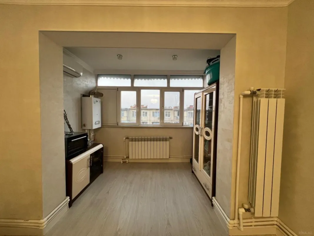 Satılır 3 otaqlı mənzil 70 m²