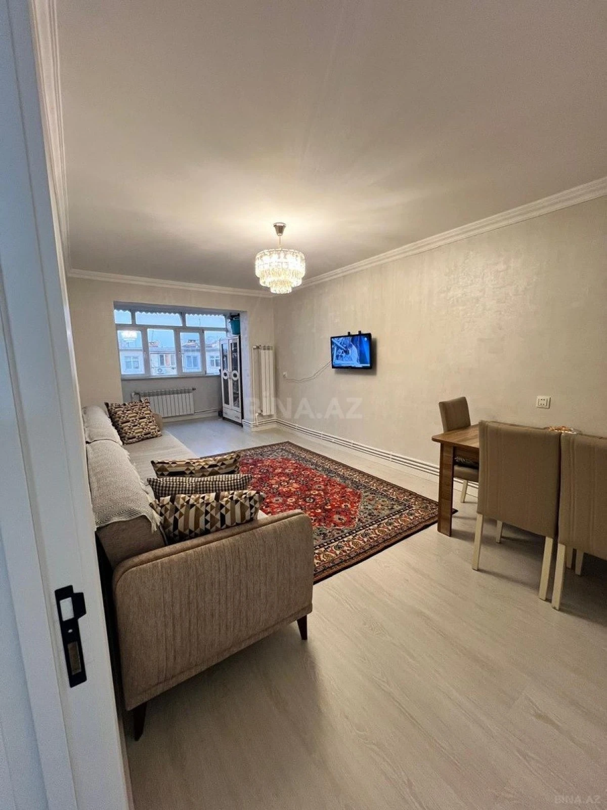 Satılır 3 otaqlı mənzil 70 m²
