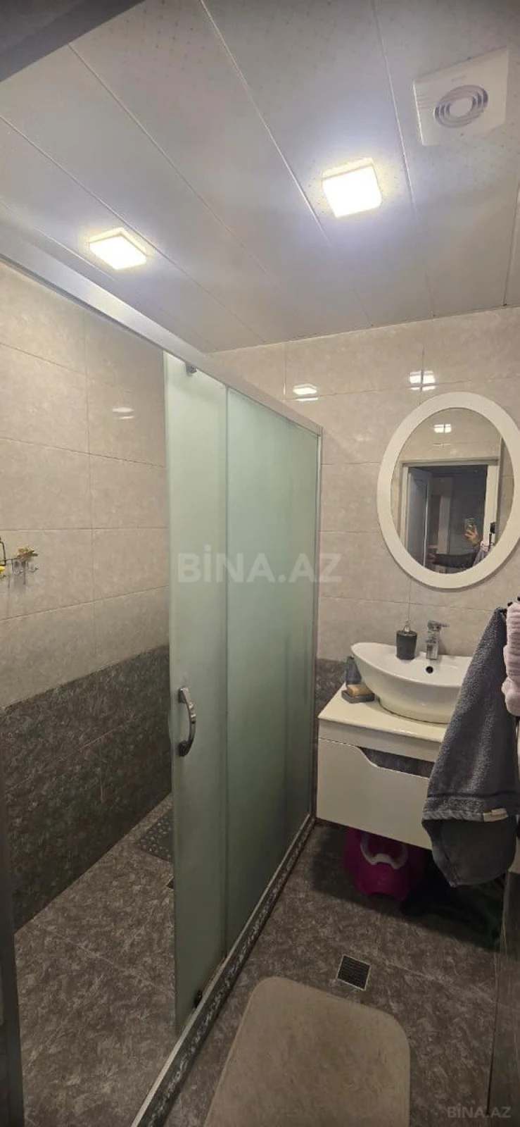 Kirayə verilir 2 otaqlı mənzil 55 m²