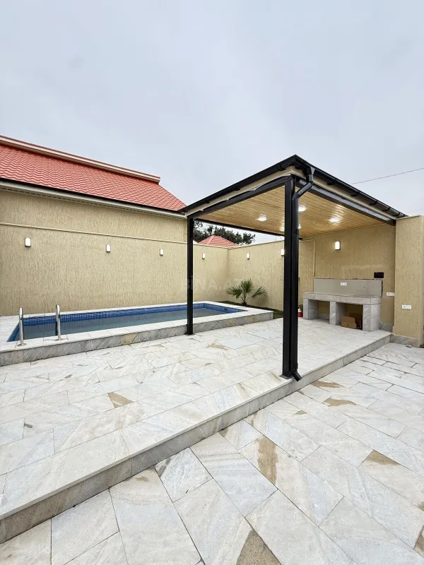 Satılır 4 otaqlı həyət evi 150 m²