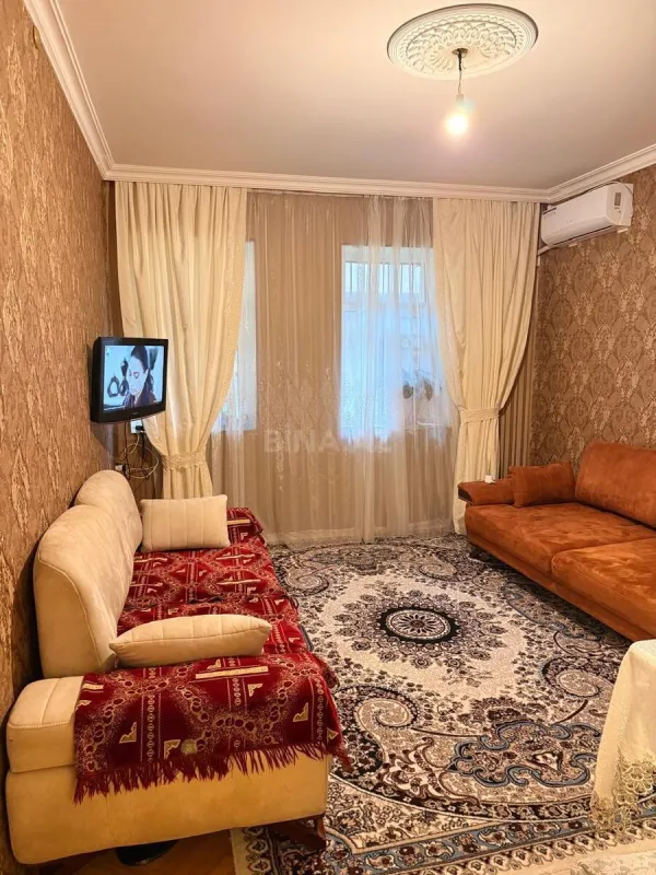 Satılır 3 otaqlı mənzil 70 m²