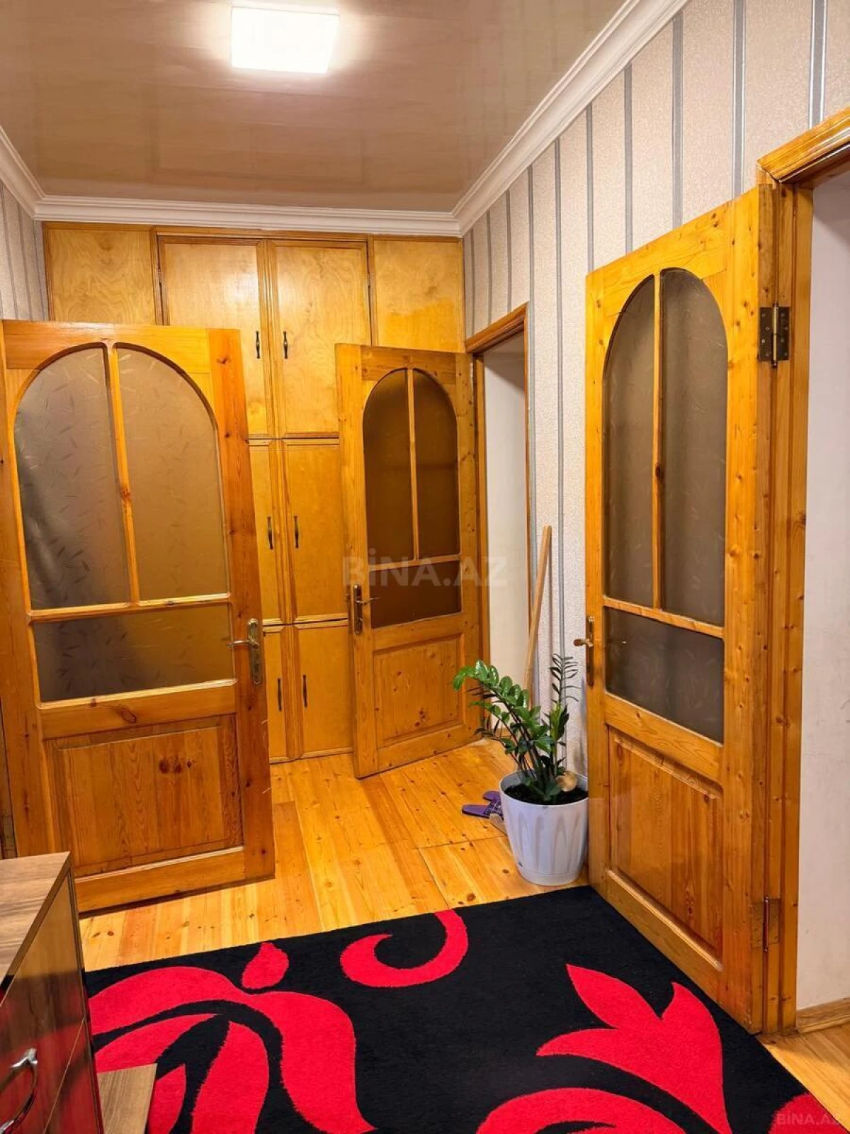 Satılır 3 otaqlı mənzil 70 m²