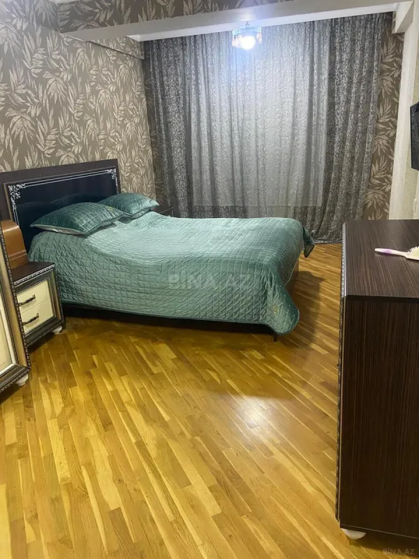 Satılır 2 otaqlı mənzil 95 m²