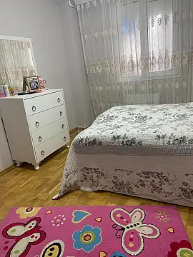 Satılır 2 otaqlı mənzil 95 m²