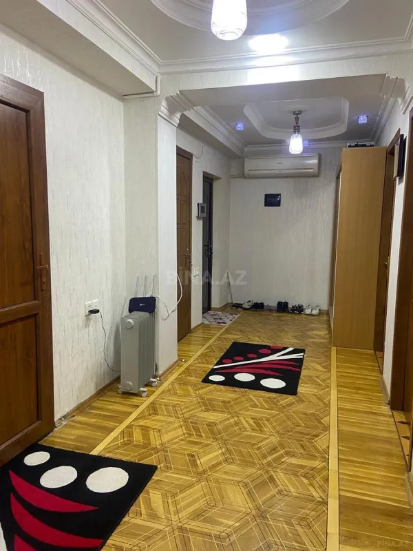Satılır 2 otaqlı mənzil 95 m²