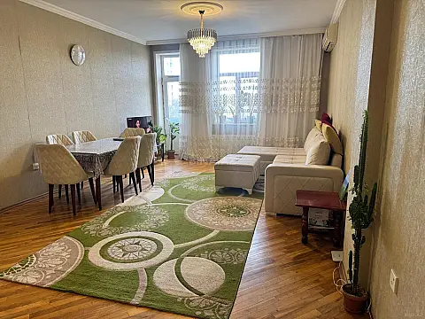 Satılır 2 otaqlı mənzil 94 m²