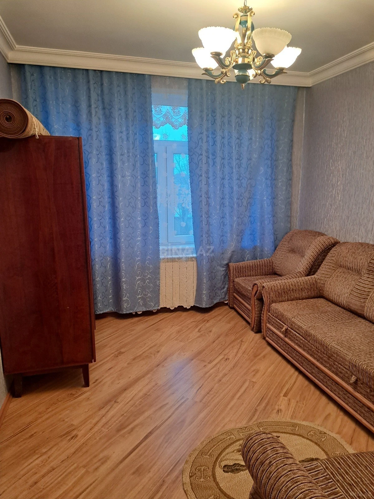 Satılır 4 otaqlı mənzil 80 m²