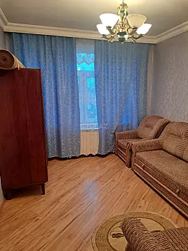 Satılır 4 otaqlı mənzil 80 m²